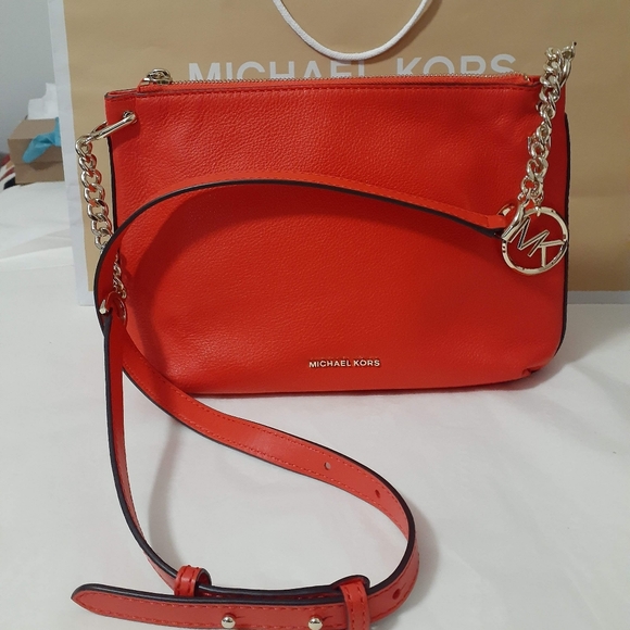 MICHAEL KORS Leather Crossbody NEW - Picture 1 of 10